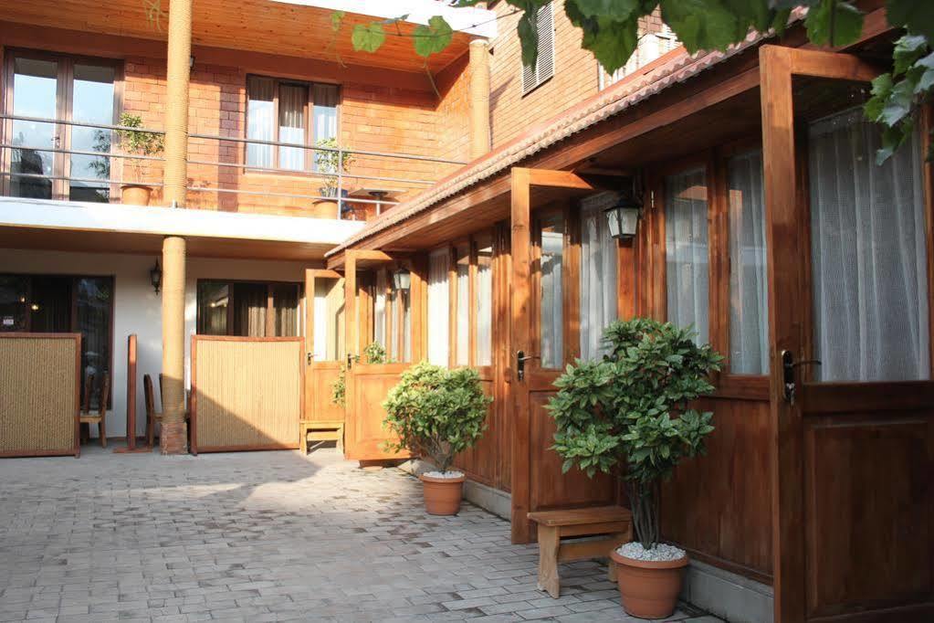 Chveni Sakhli Hotel Tbilisi Exterior photo